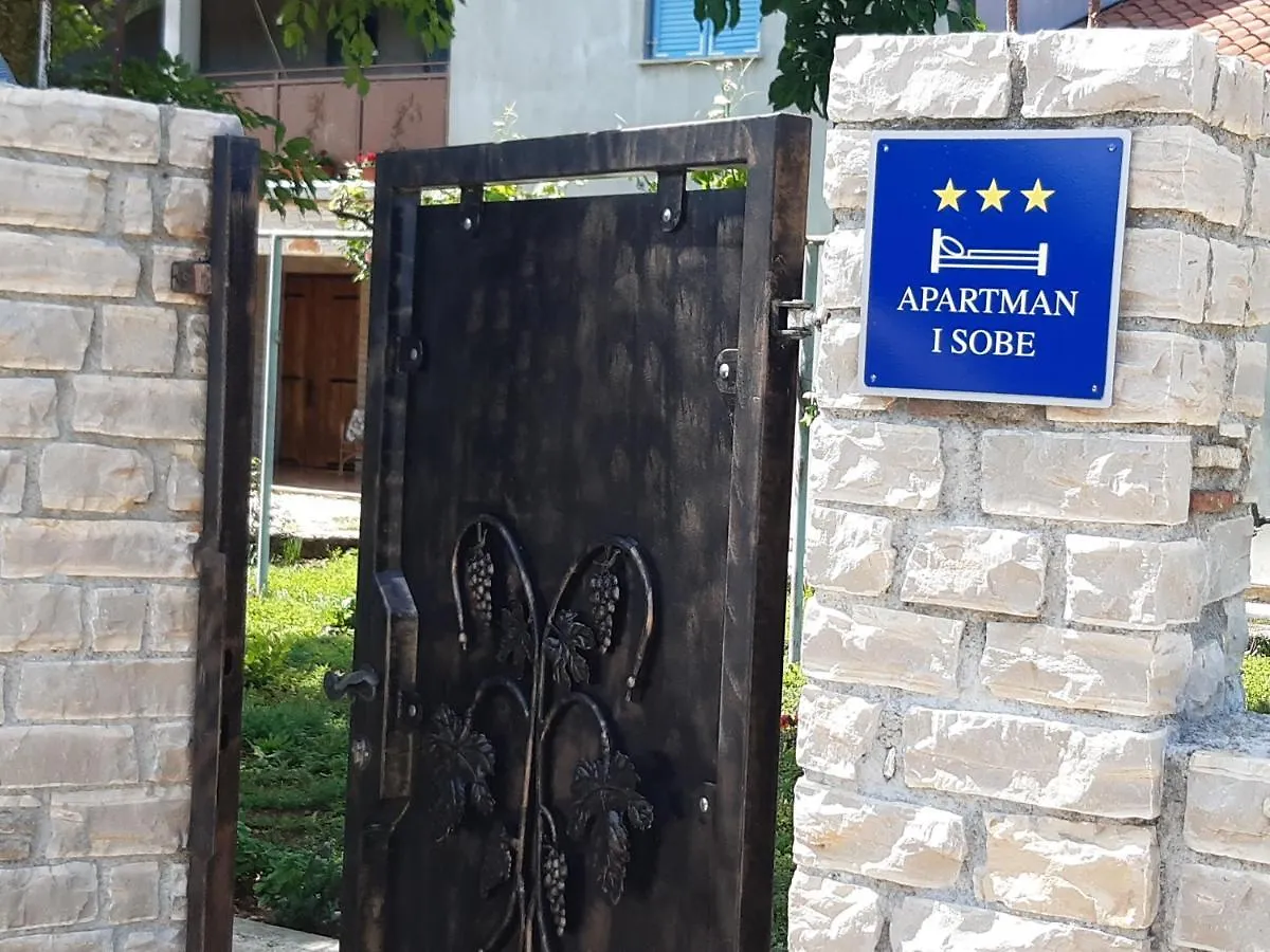 Apartment And Rooms Hacienda Stelio Porec