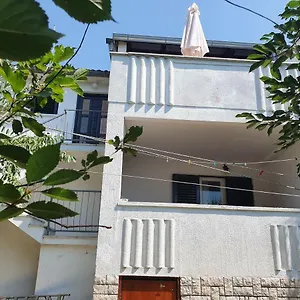  Apartment Kero New Value 2023 Fully Ac