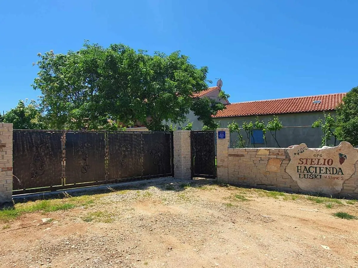 Apartment And Rooms Hacienda Stelio Porec